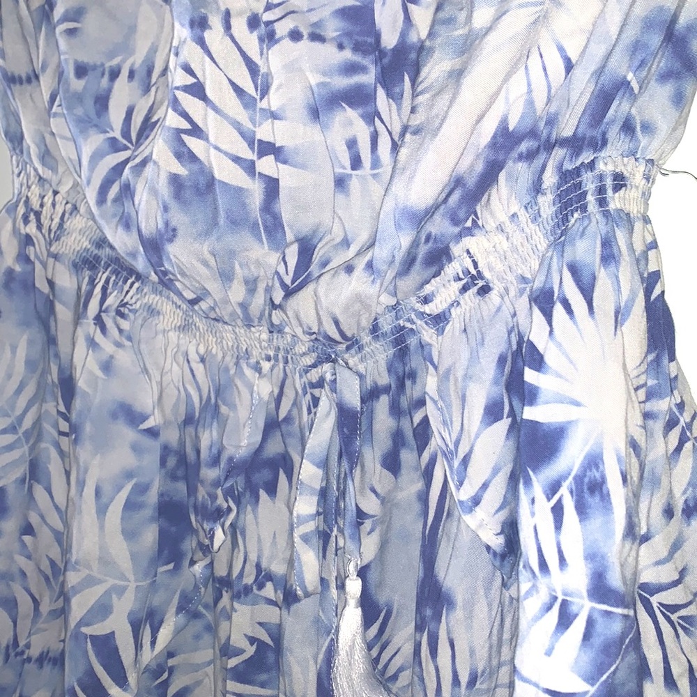 Strapless romper with elastic waist - Picture 2 of 3